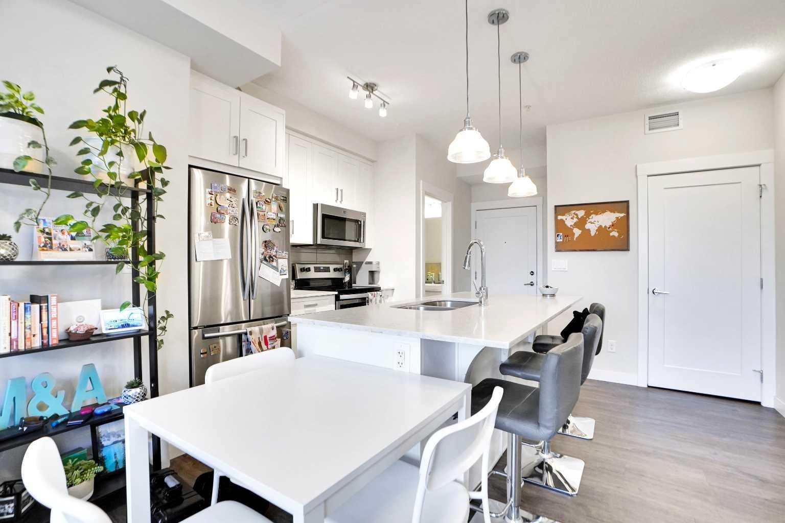 111, 30 Walgrove Walk SE