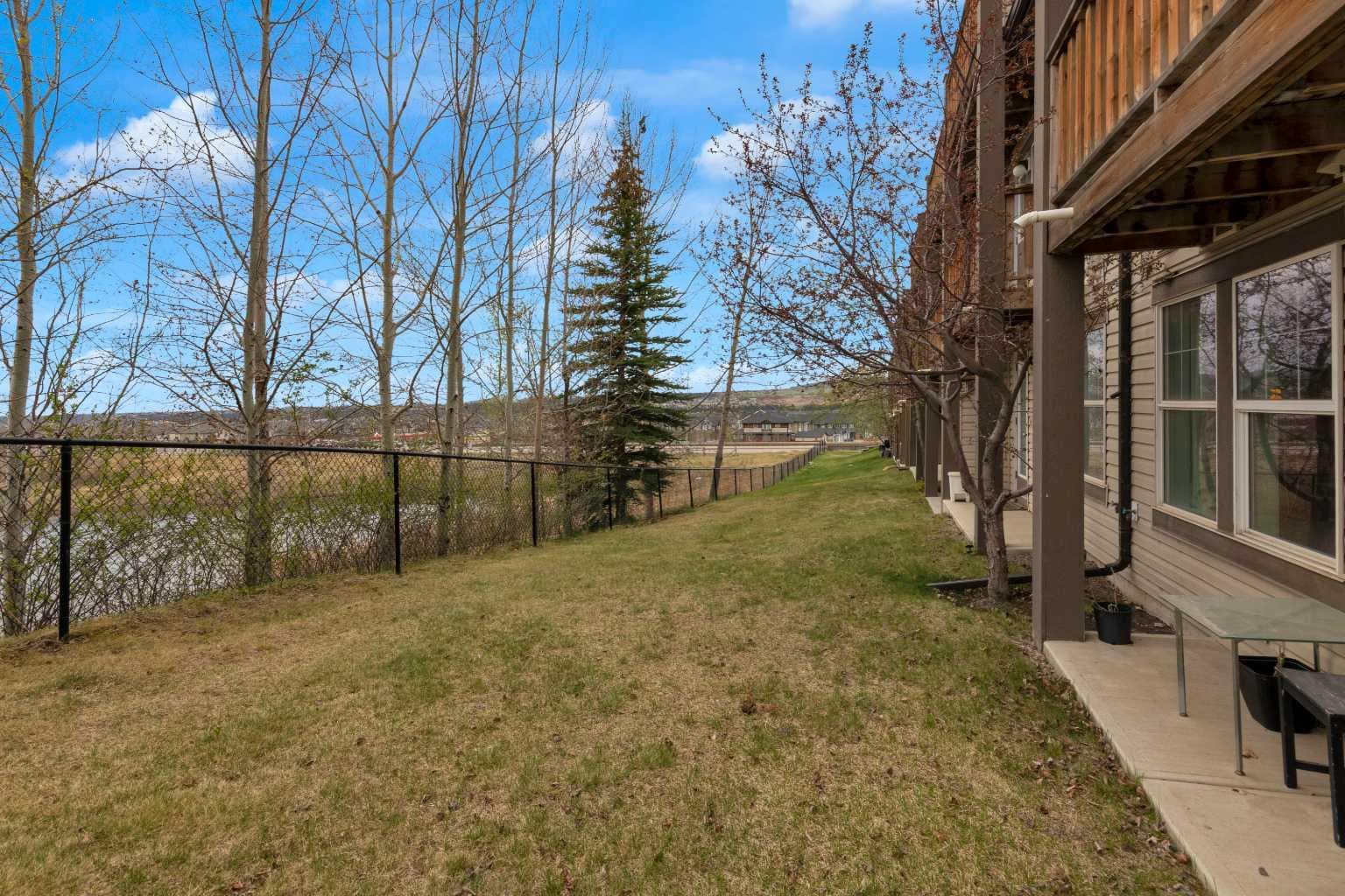 17, 28 Heritage Drive 
