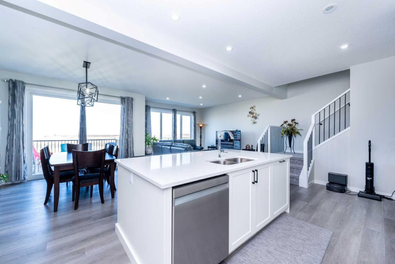 46 Savoy Landing SE