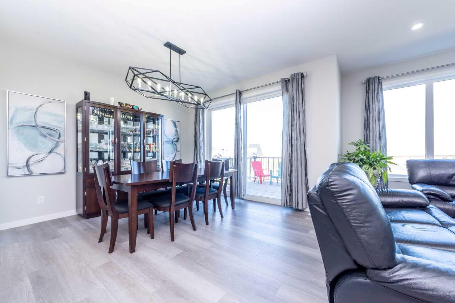 46 Savoy Landing SE
