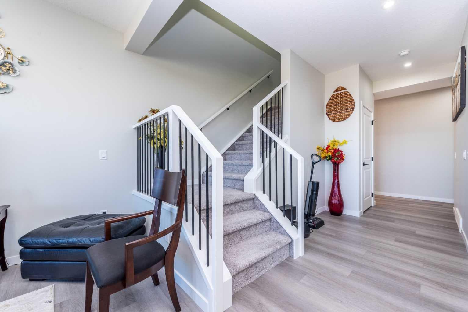 46 Savoy Landing SE