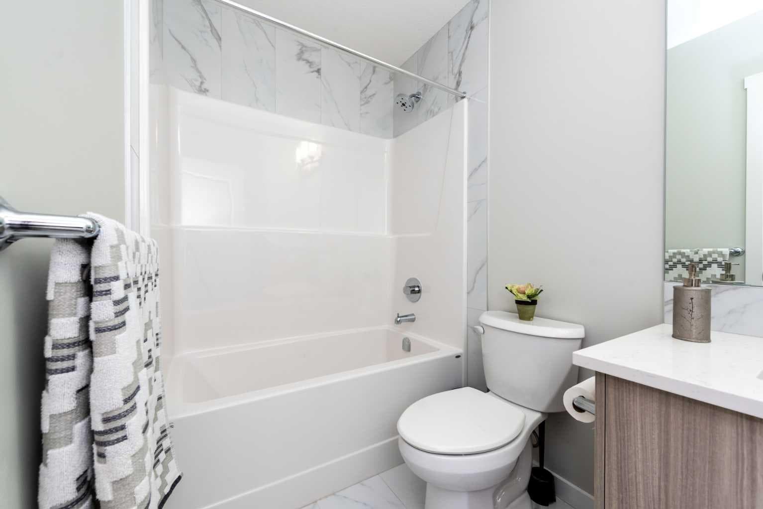 46 Savoy Landing SE