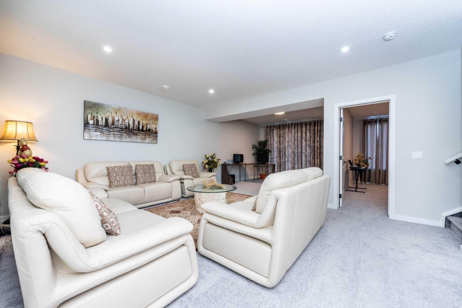 46 Savoy Landing SE