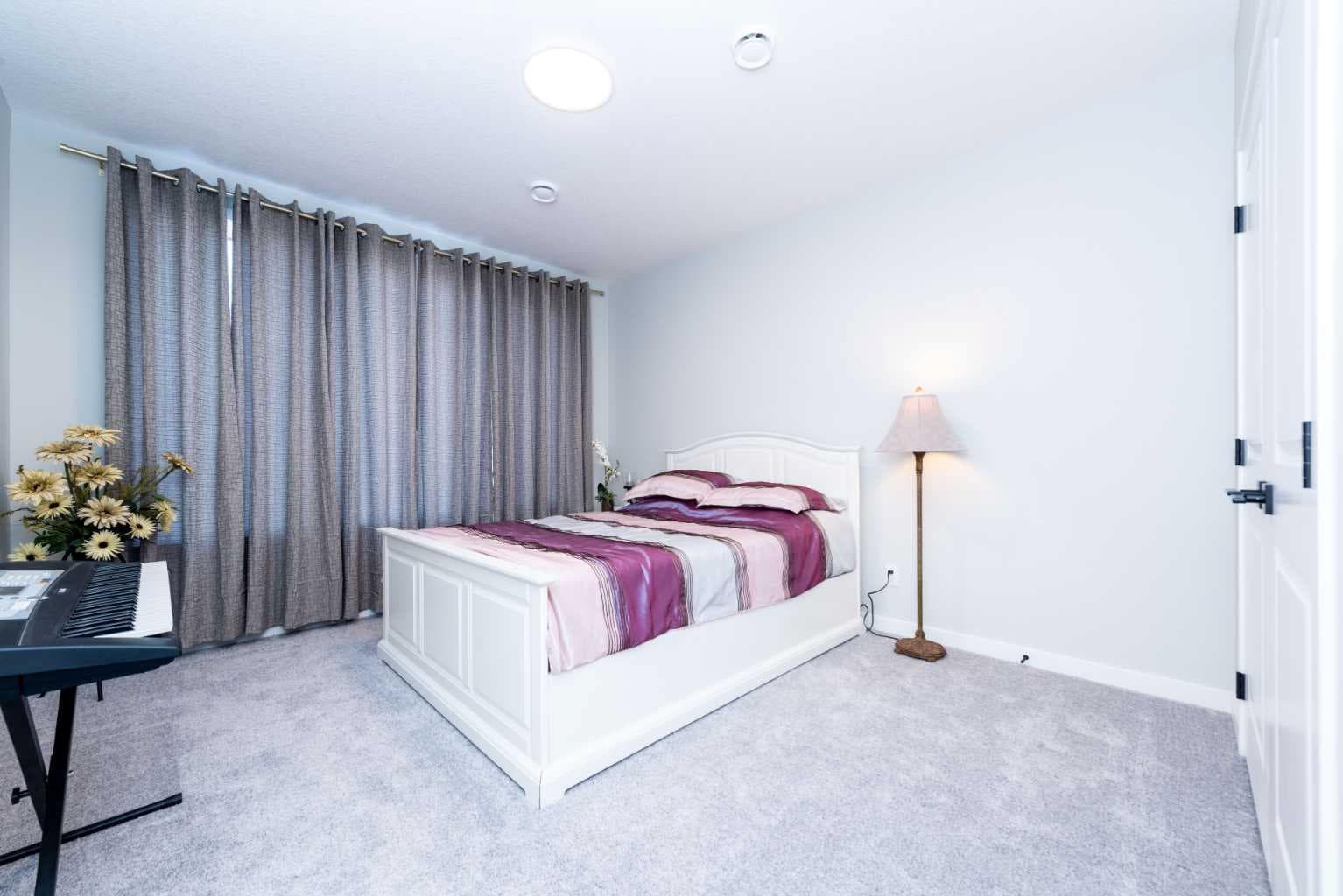 46 Savoy Landing SE