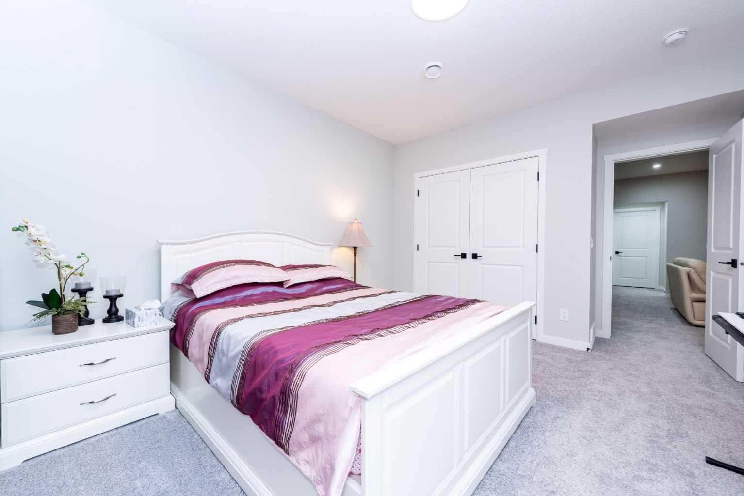 46 Savoy Landing SE