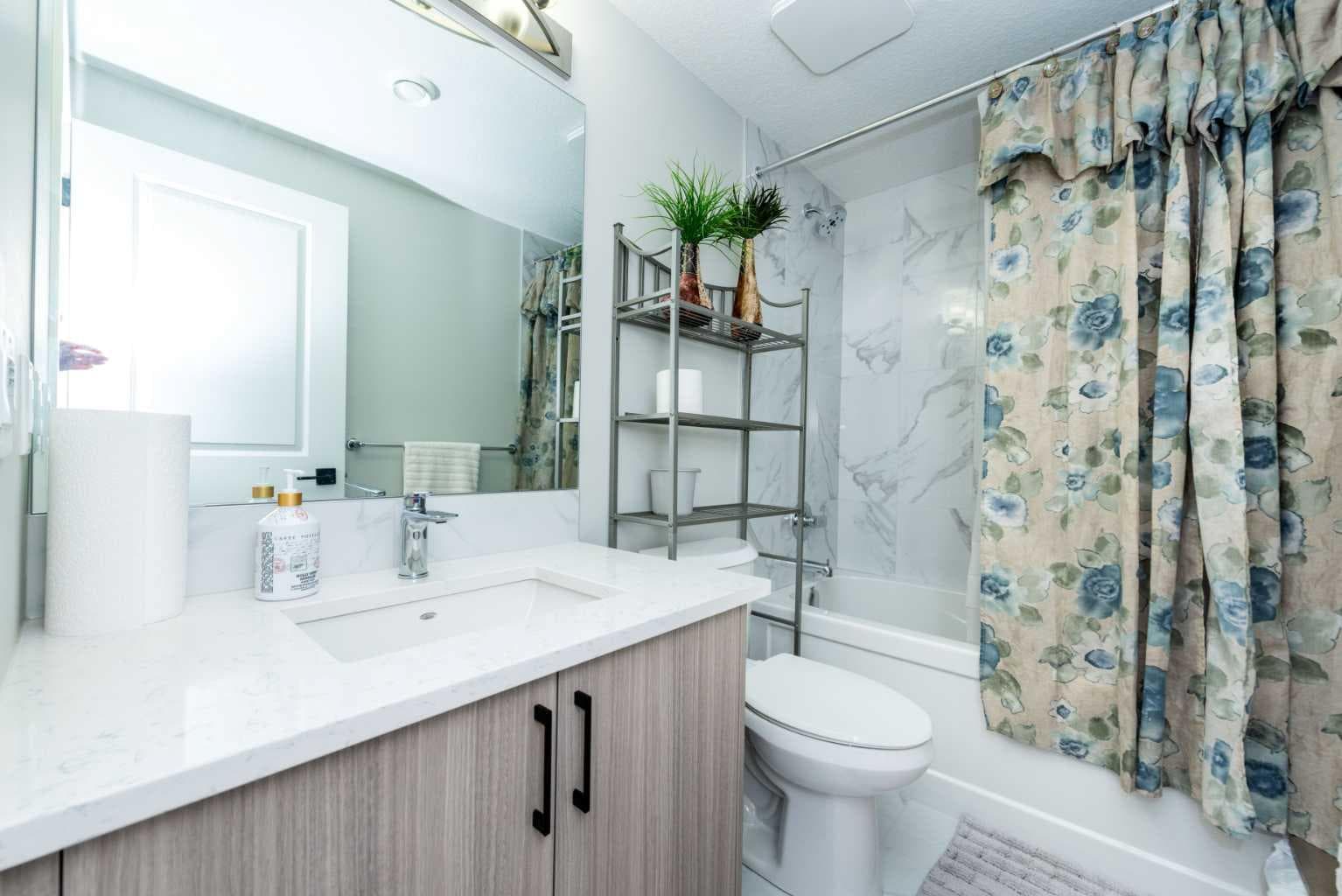 46 Savoy Landing SE