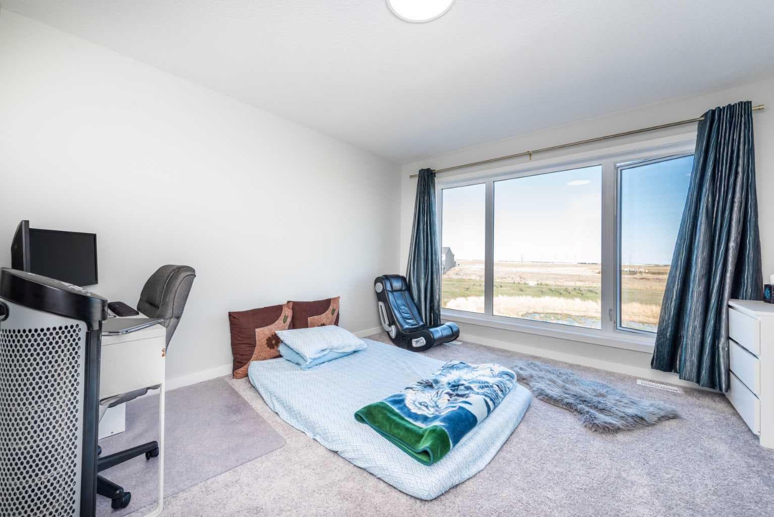 46 Savoy Landing SE
