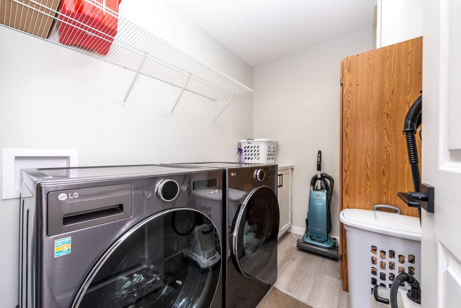46 Savoy Landing SE