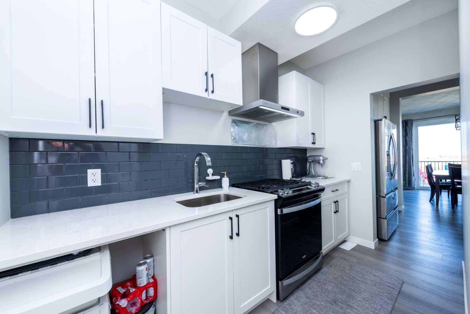 46 Savoy Landing SE