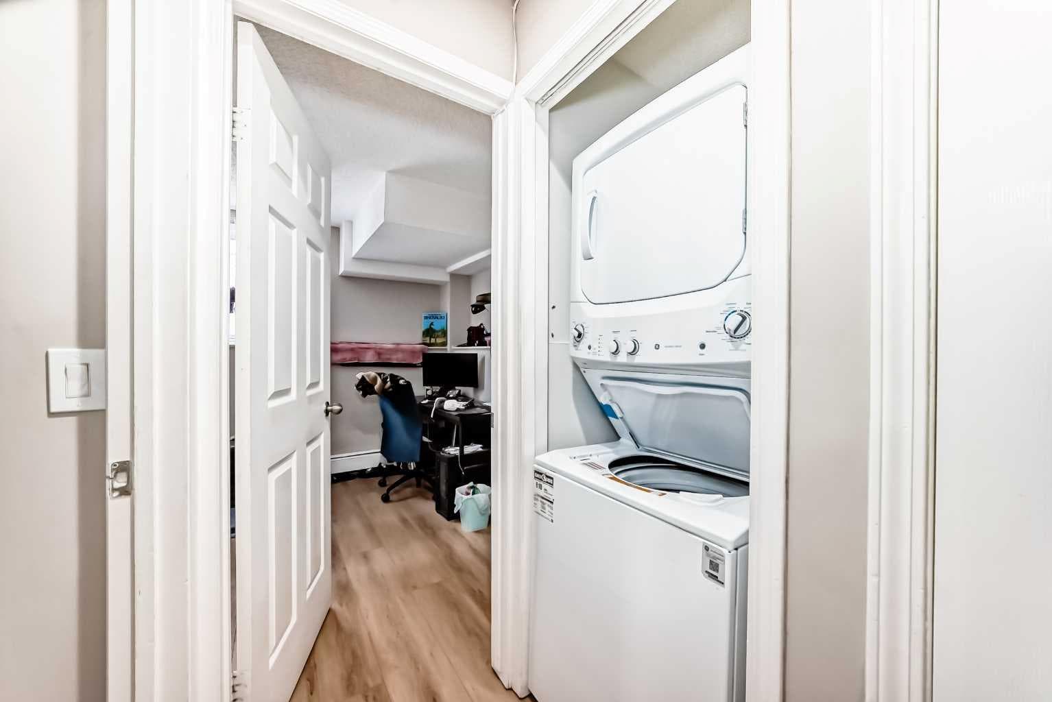 1-6, 8 Huntley Close NE
