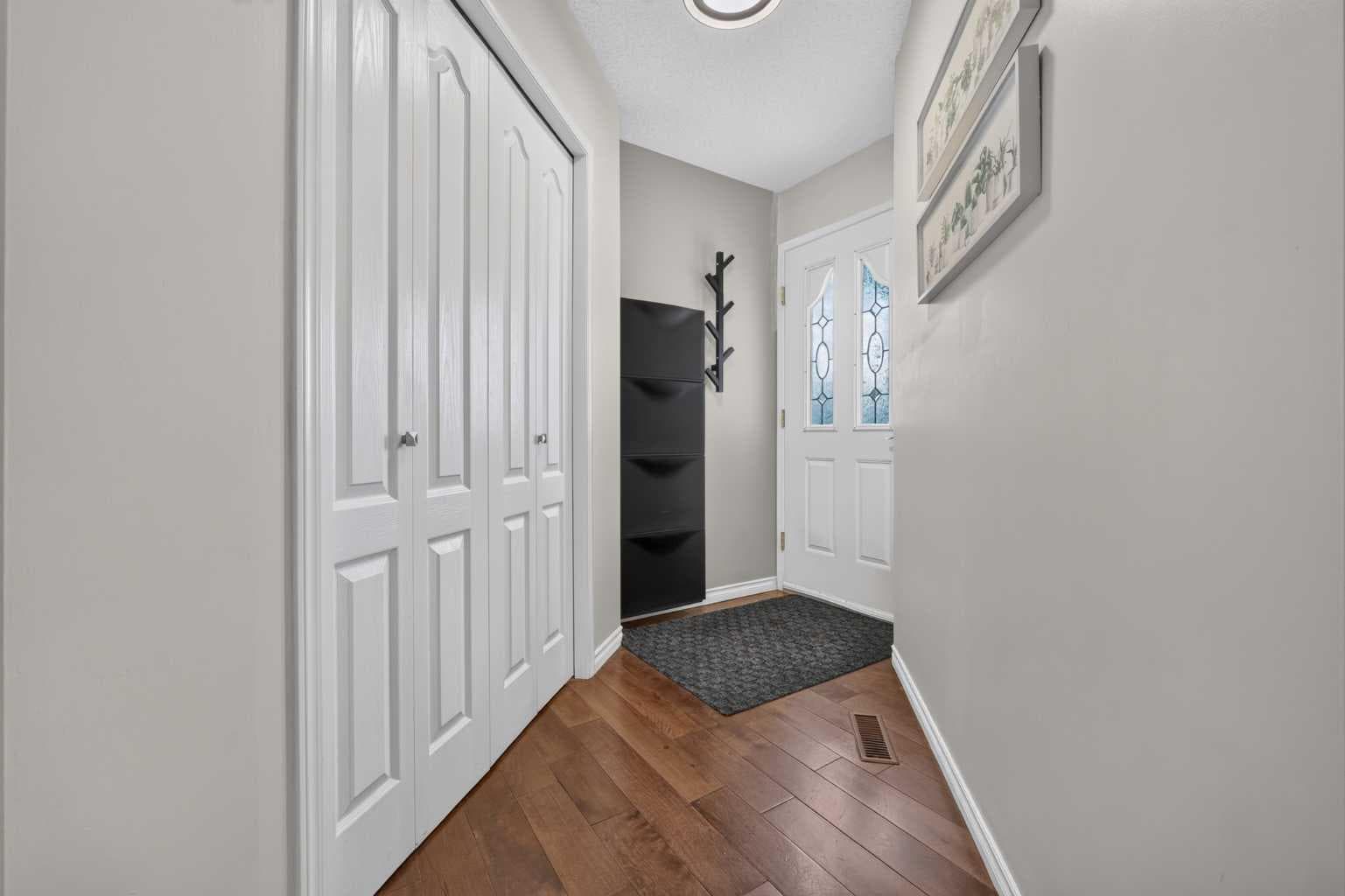 138 Tuscarora Way NW