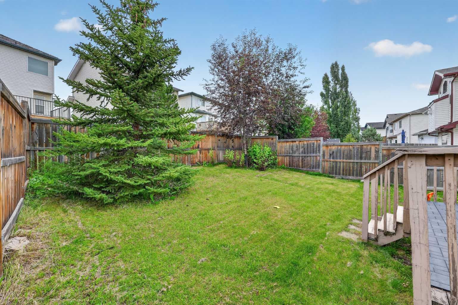 138 Tuscarora Way NW
