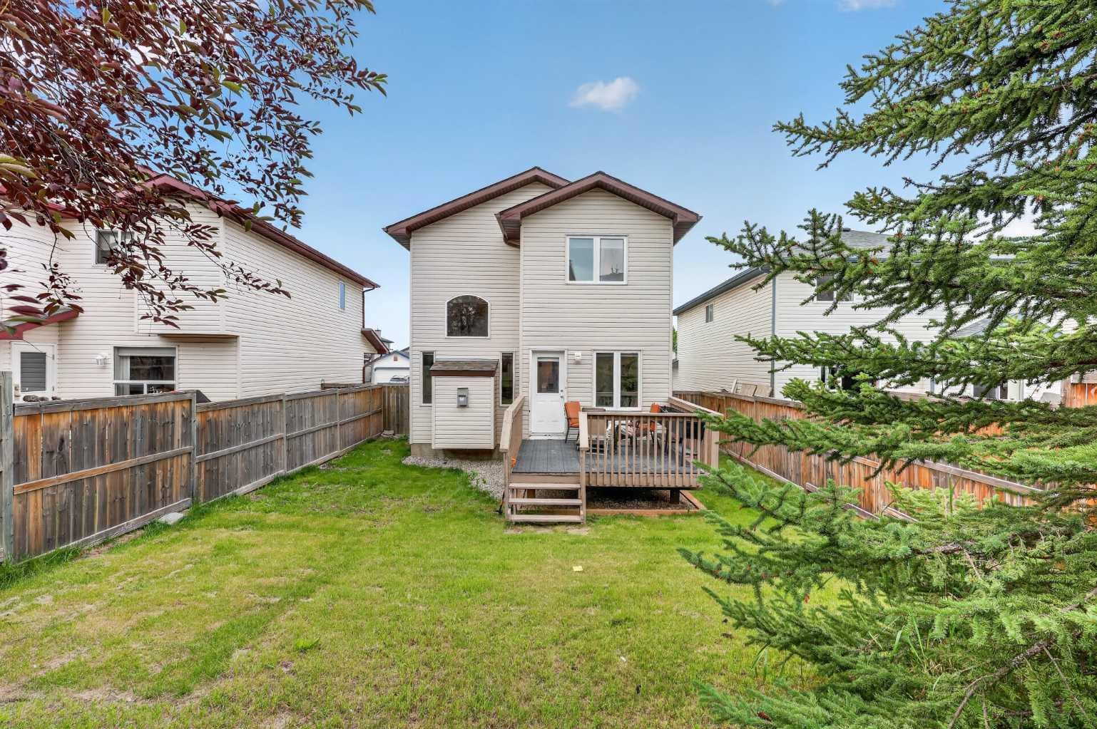 138 Tuscarora Way NW