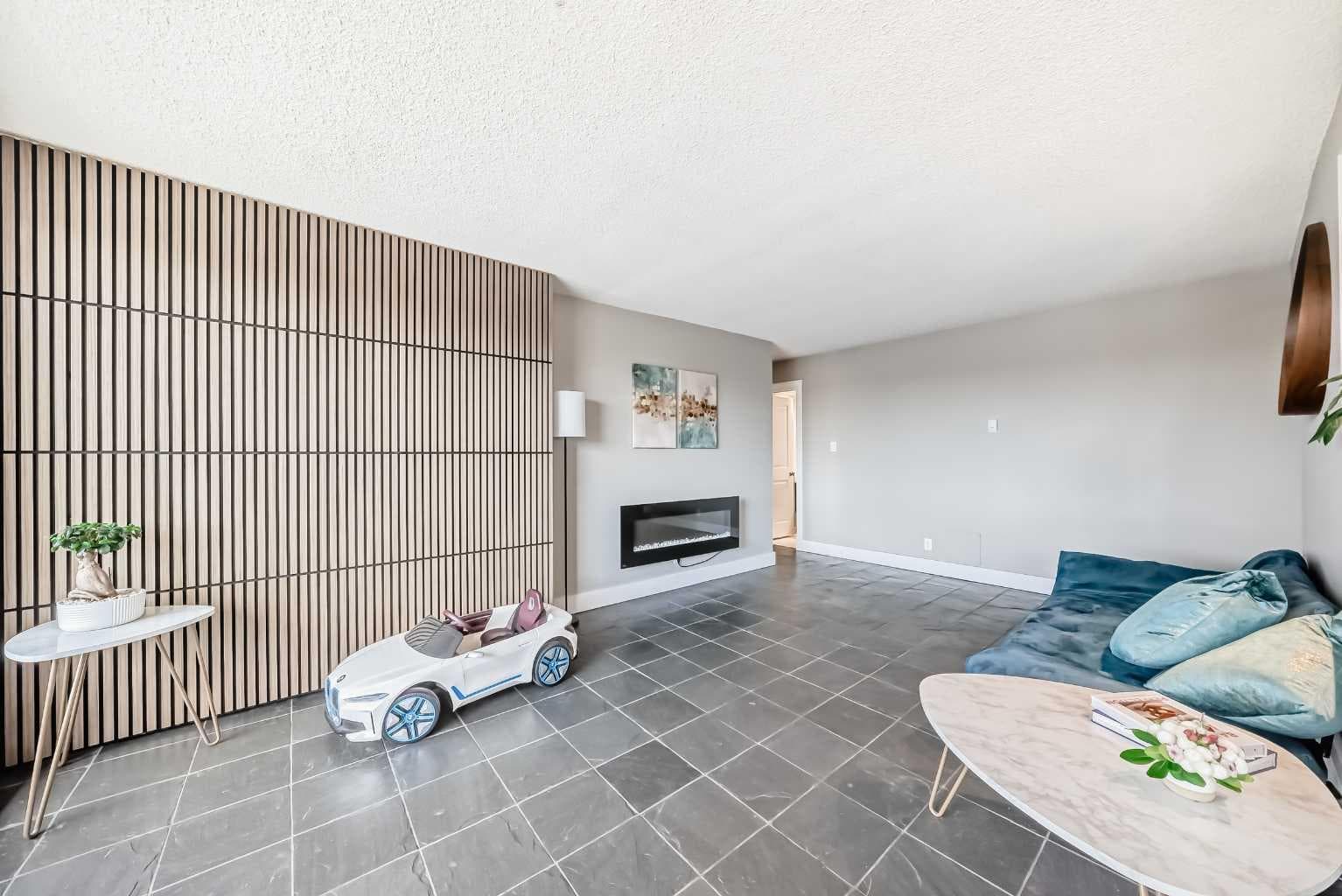 401, 501 57 Avenue SW