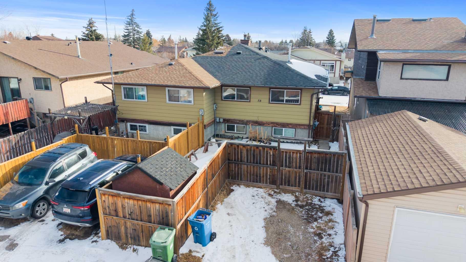58 Templeson Crescent NE