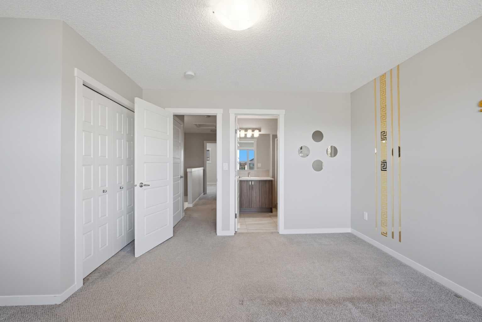 1322, 7451 Falconridge Boulevard NE