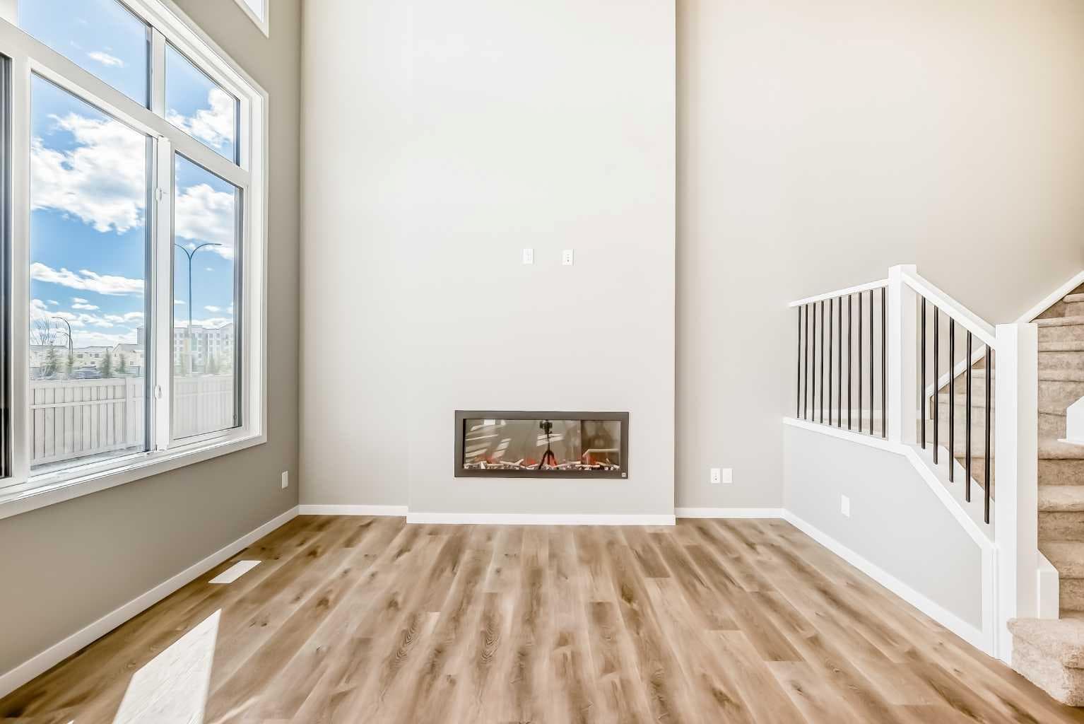 103 Mercado Crescent SE