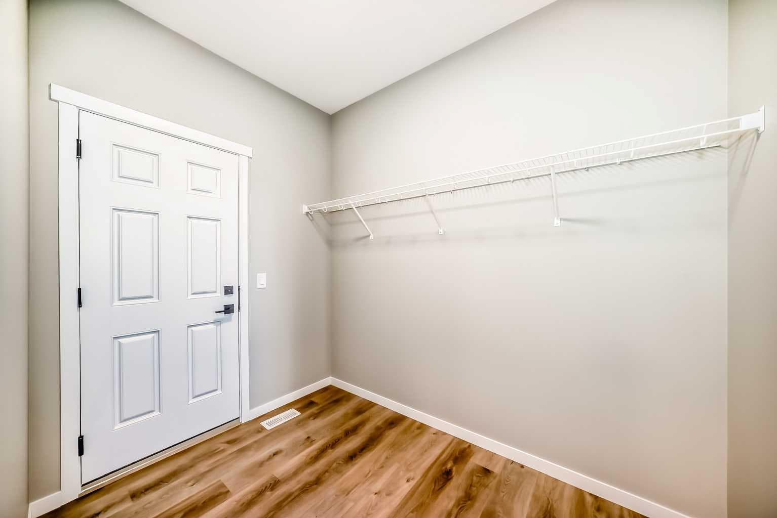 103 Mercado Crescent SE