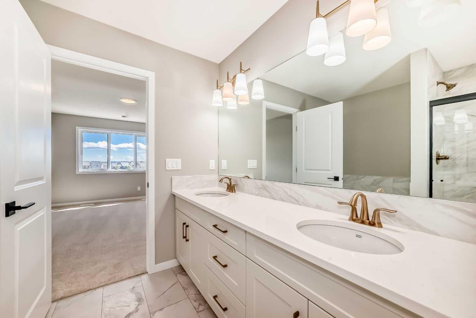 103 Mercado Crescent SE