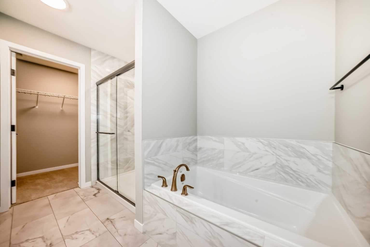 103 Mercado Crescent SE