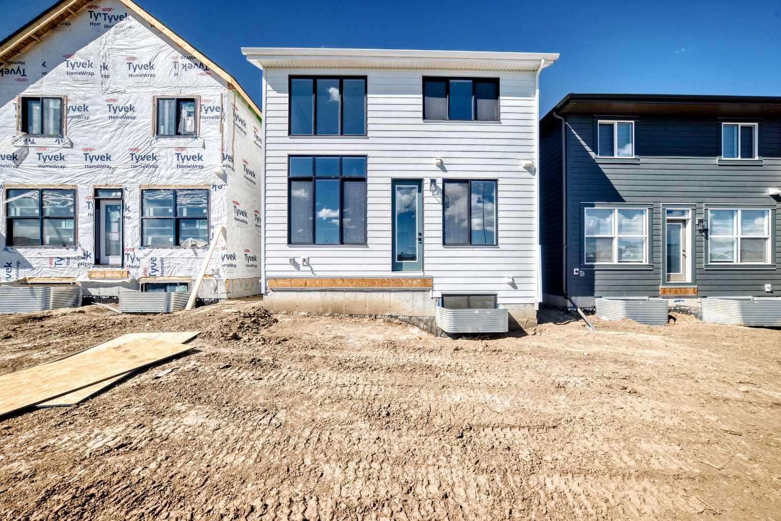 103 Mercado Crescent SE
