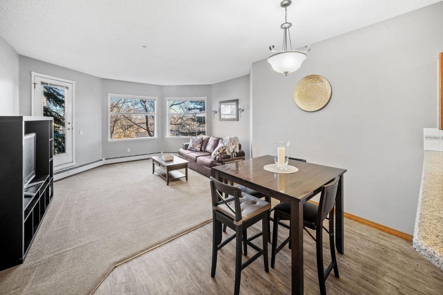 207, 200 Lincoln Way SW