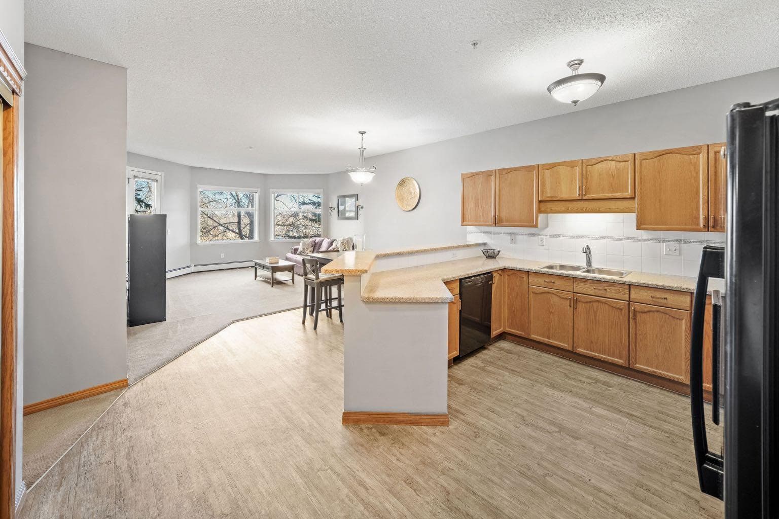 207, 200 Lincoln Way SW
