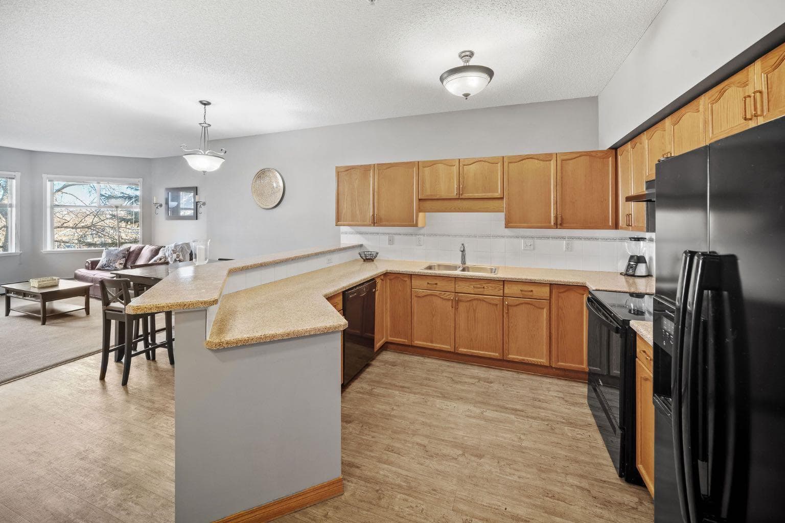 207, 200 Lincoln Way SW