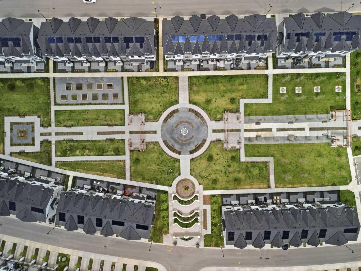 11 Les Jardins Park SE