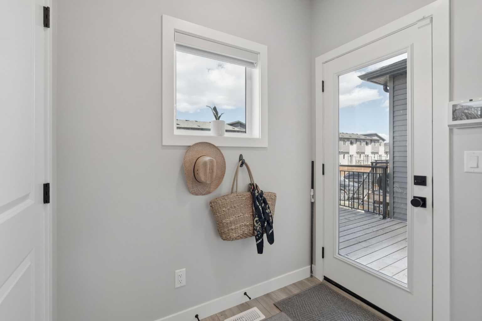 40 Emberside Grove 