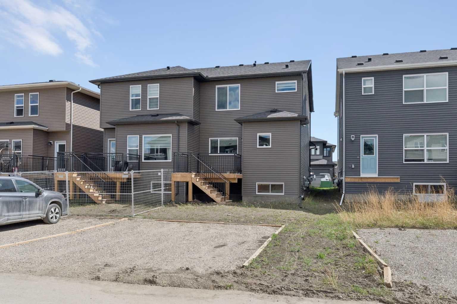 40 Emberside Grove 
