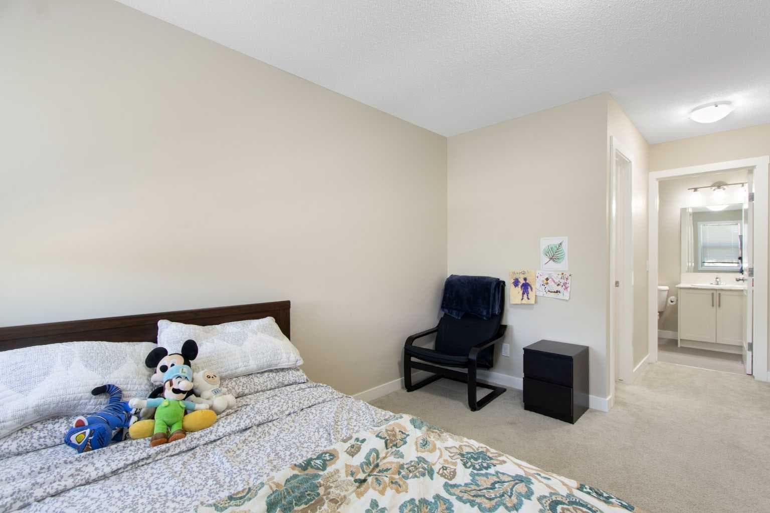 1492 Legacy Circle SE