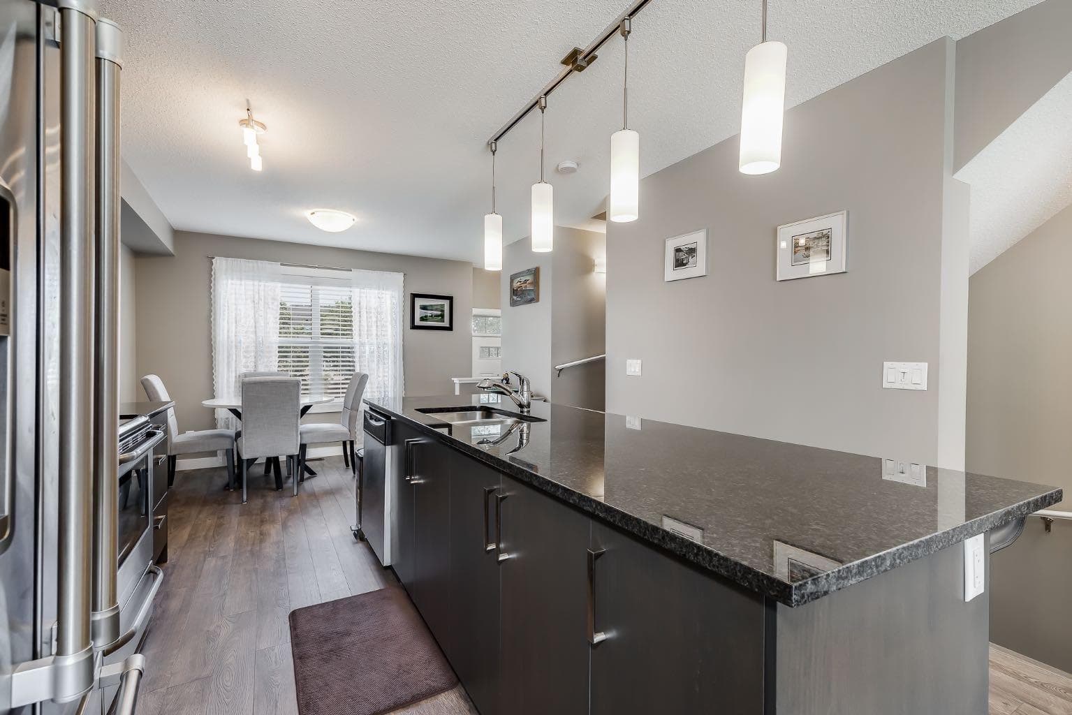 402, 1225 Kings Heights Way SE