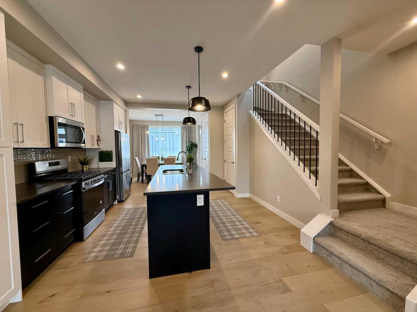 399 Sora Boulevard SE