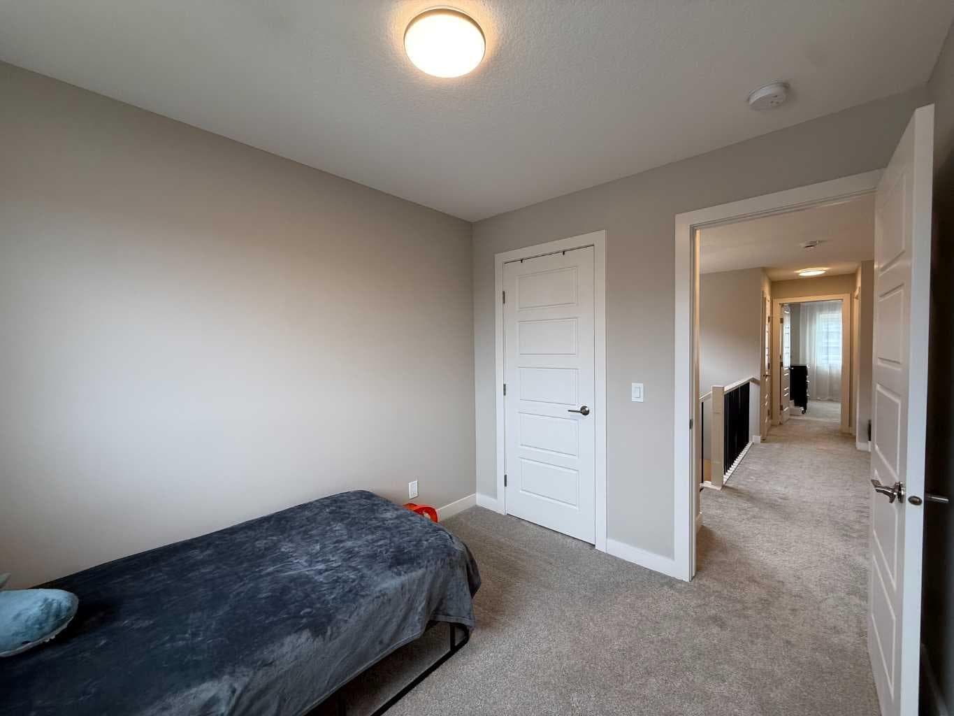 399 Sora Boulevard SE