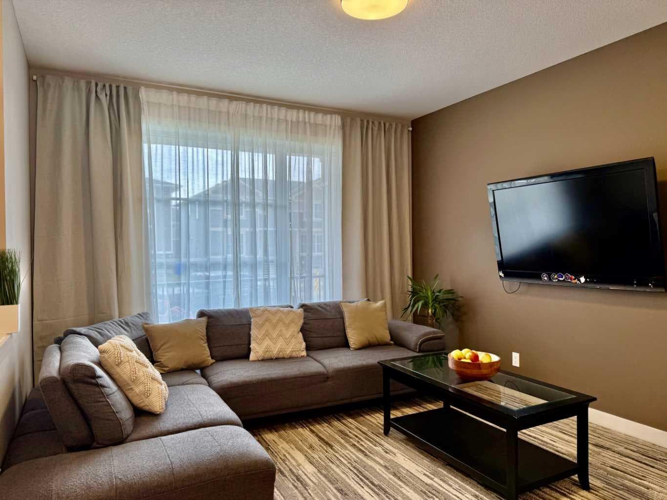 399 Sora Boulevard SE
