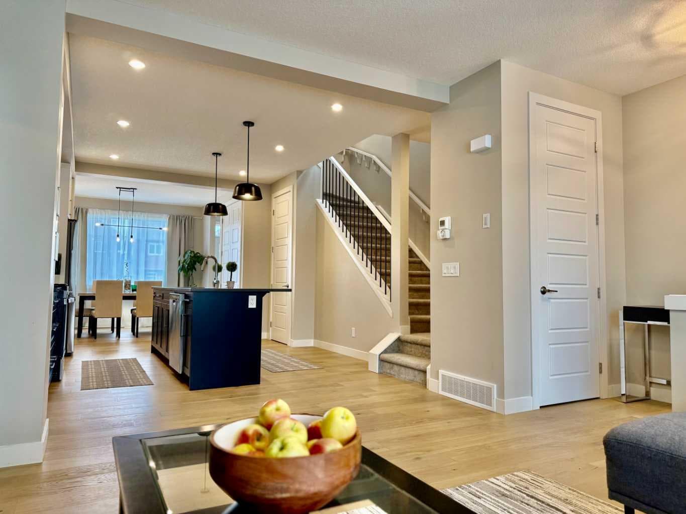 399 Sora Boulevard SE