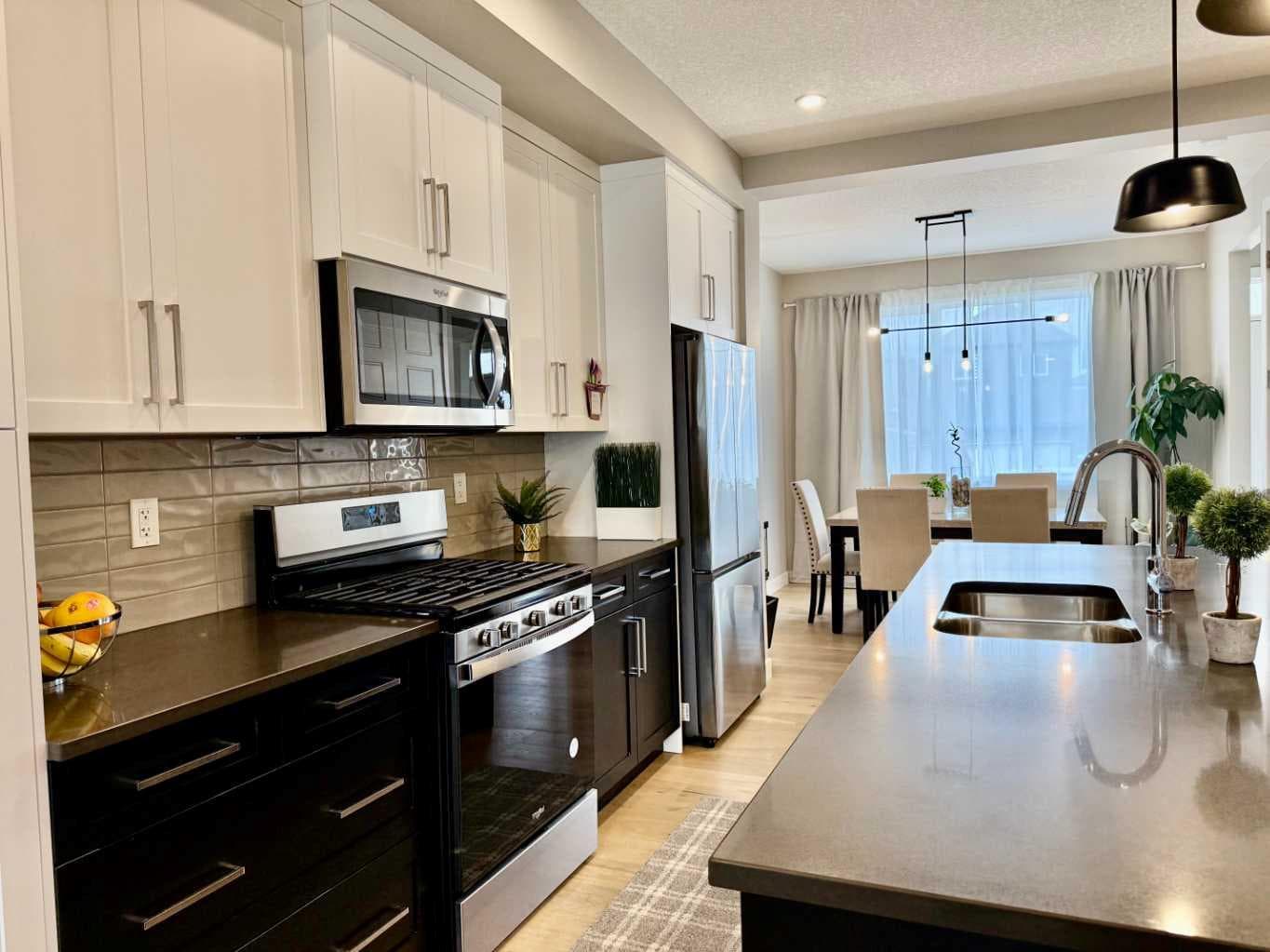 399 Sora Boulevard SE