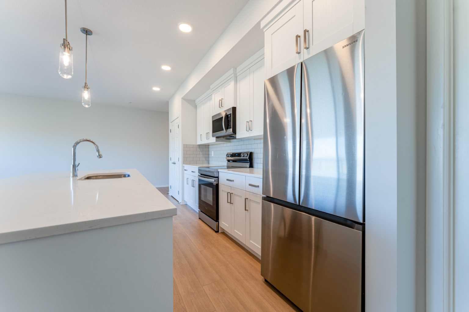 2410, 42 Cranbrook Gardens SE