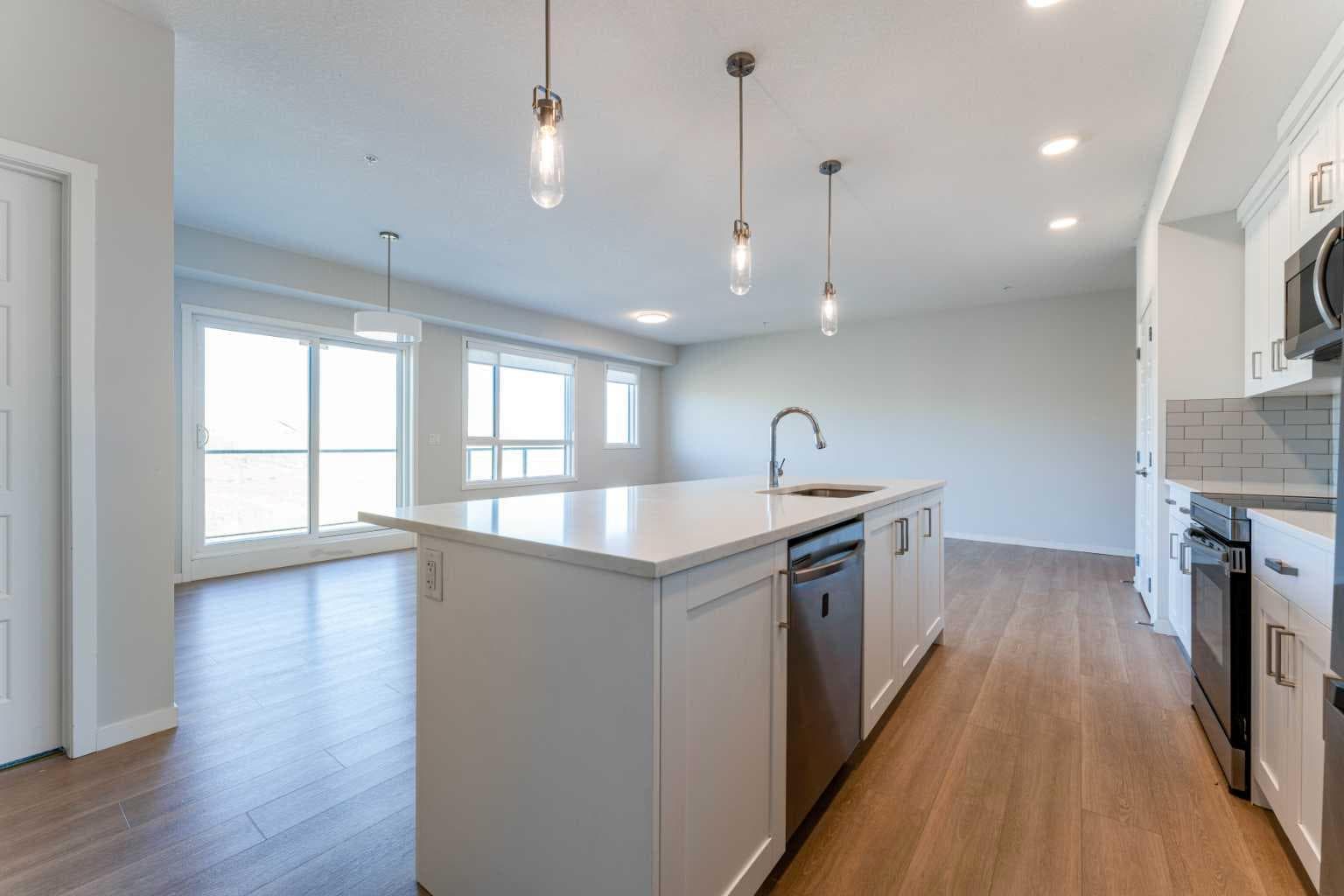 2410, 42 Cranbrook Gardens SE