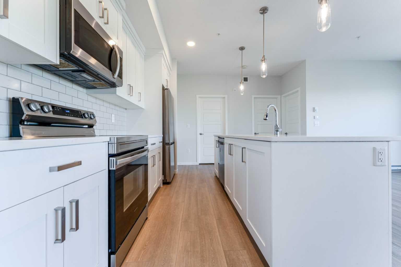 2410, 42 Cranbrook Gardens SE