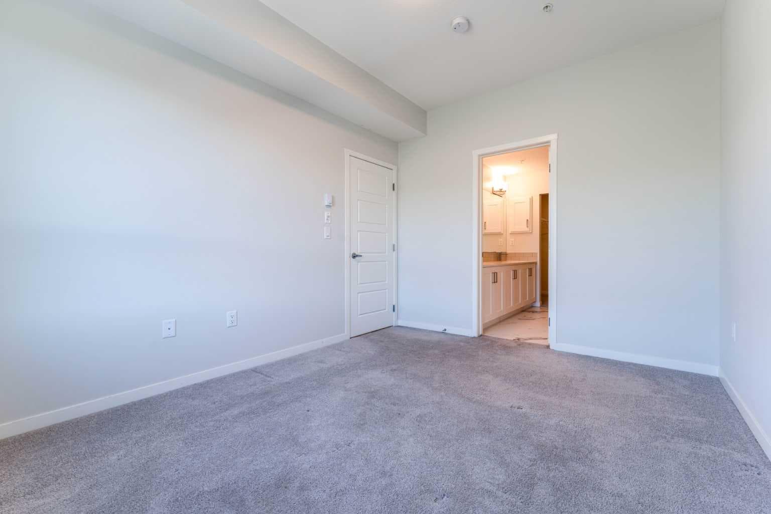2410, 42 Cranbrook Gardens SE