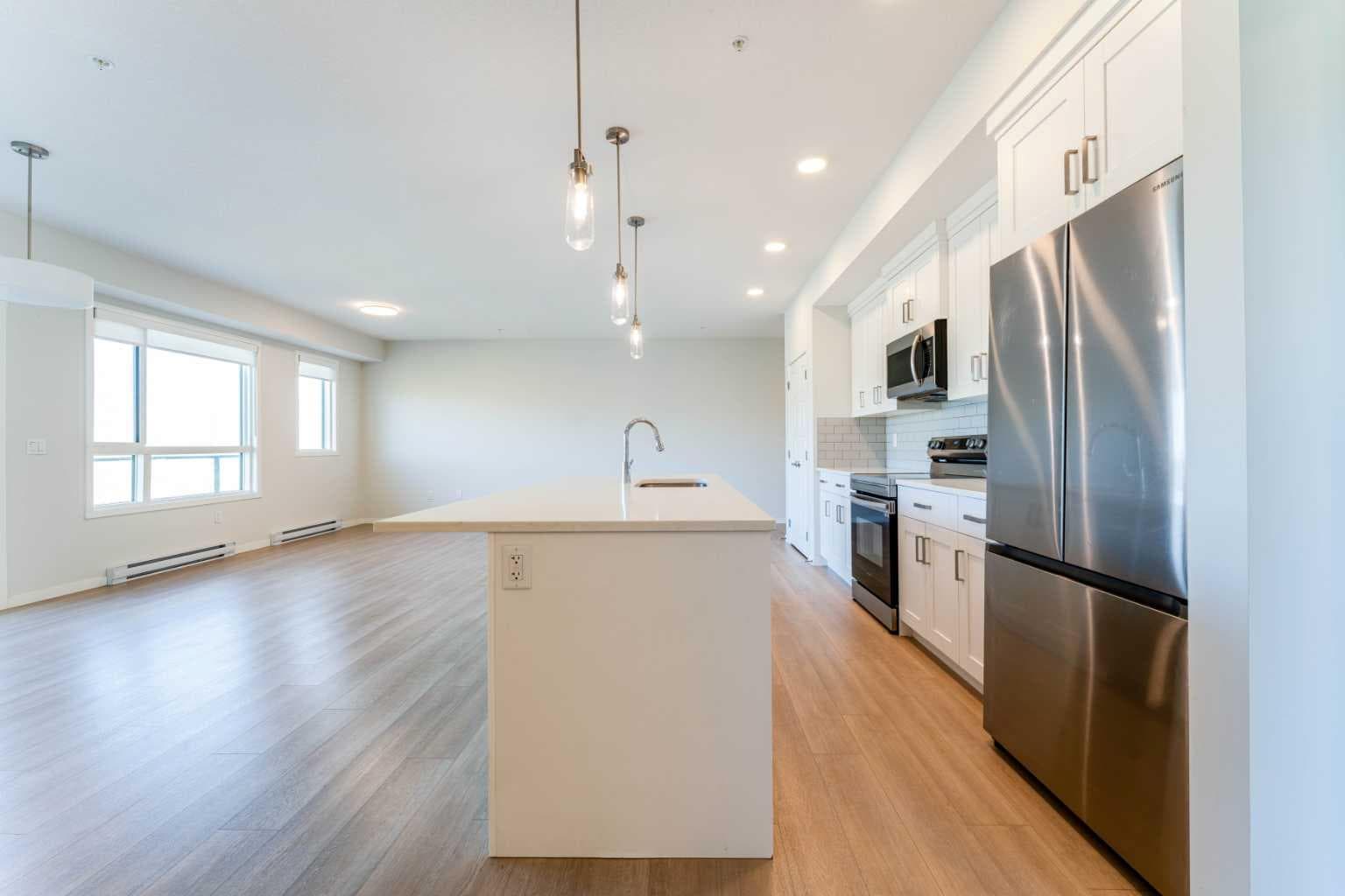 2410, 42 Cranbrook Gardens SE