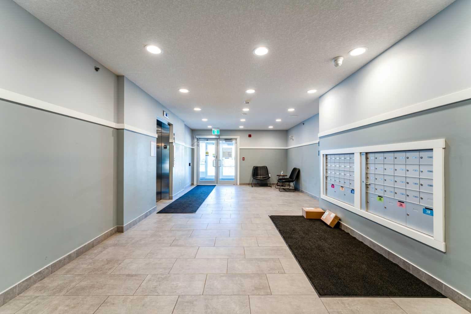 2410, 42 Cranbrook Gardens SE