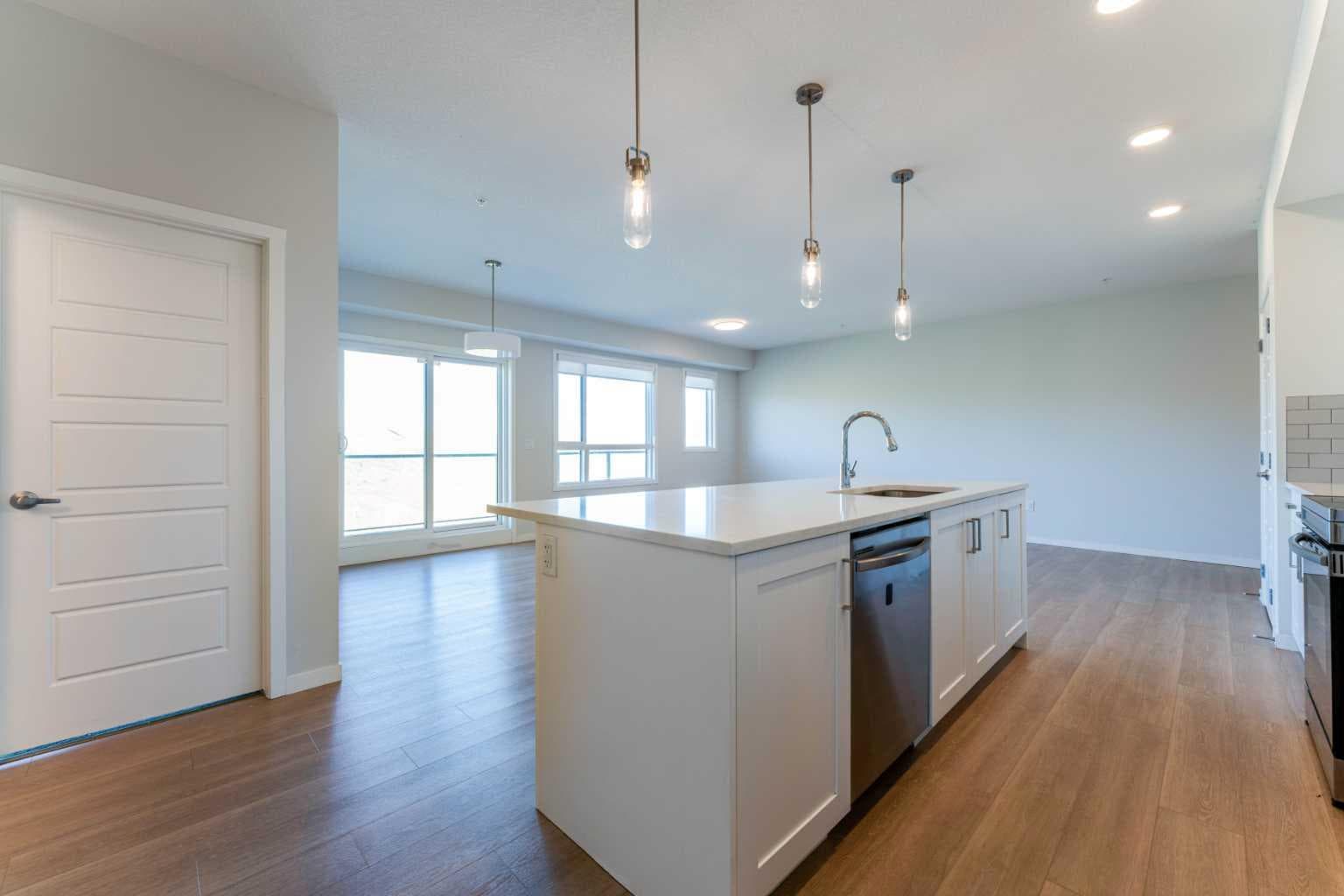 2410, 42 Cranbrook Gardens SE