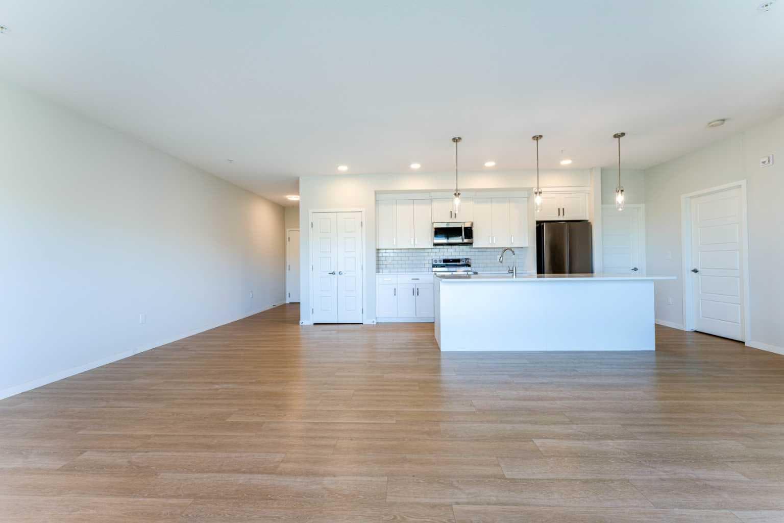 2410, 42 Cranbrook Gardens SE