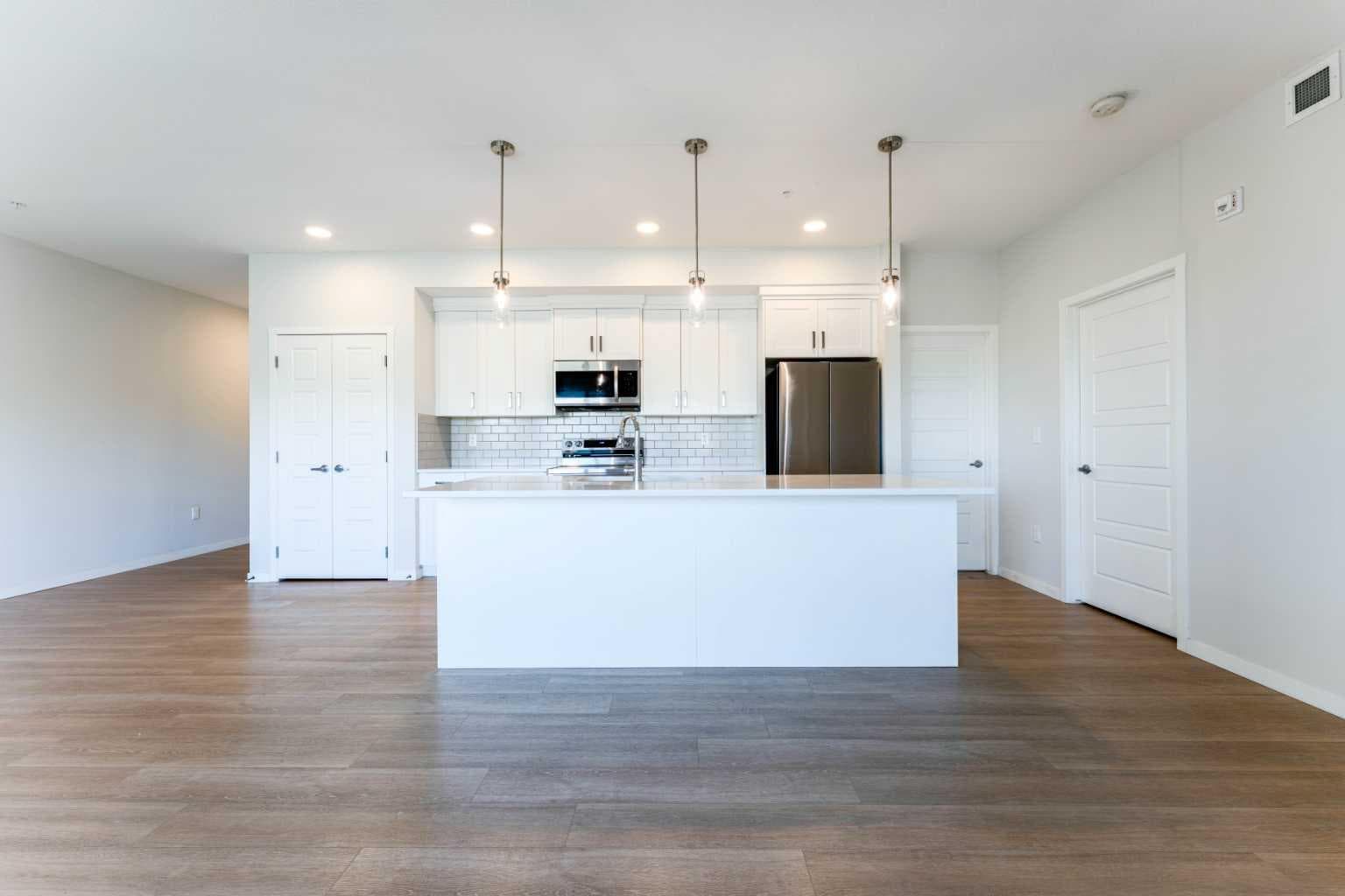 2410, 42 Cranbrook Gardens SE