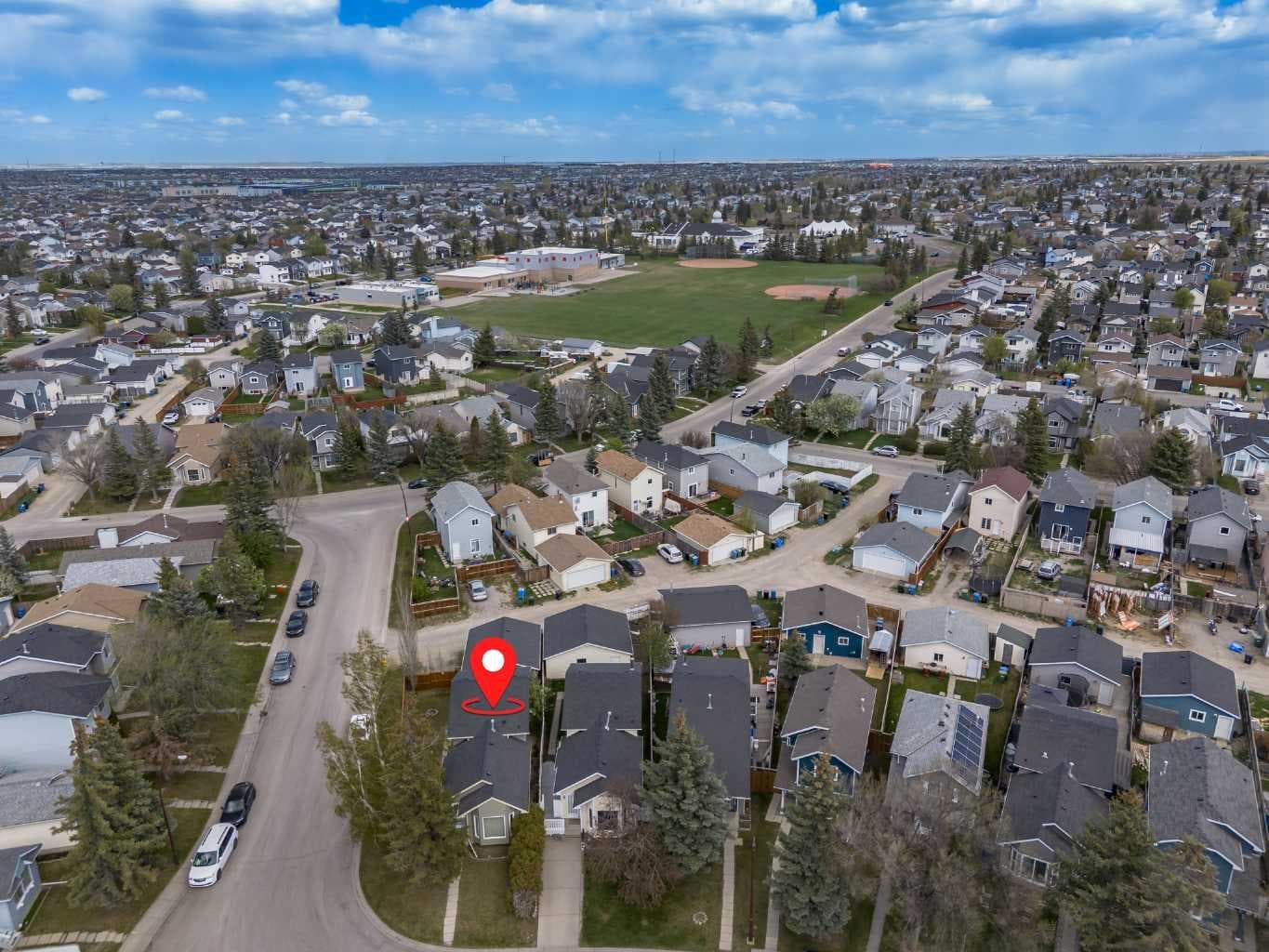 18 Martinview Crescent NE