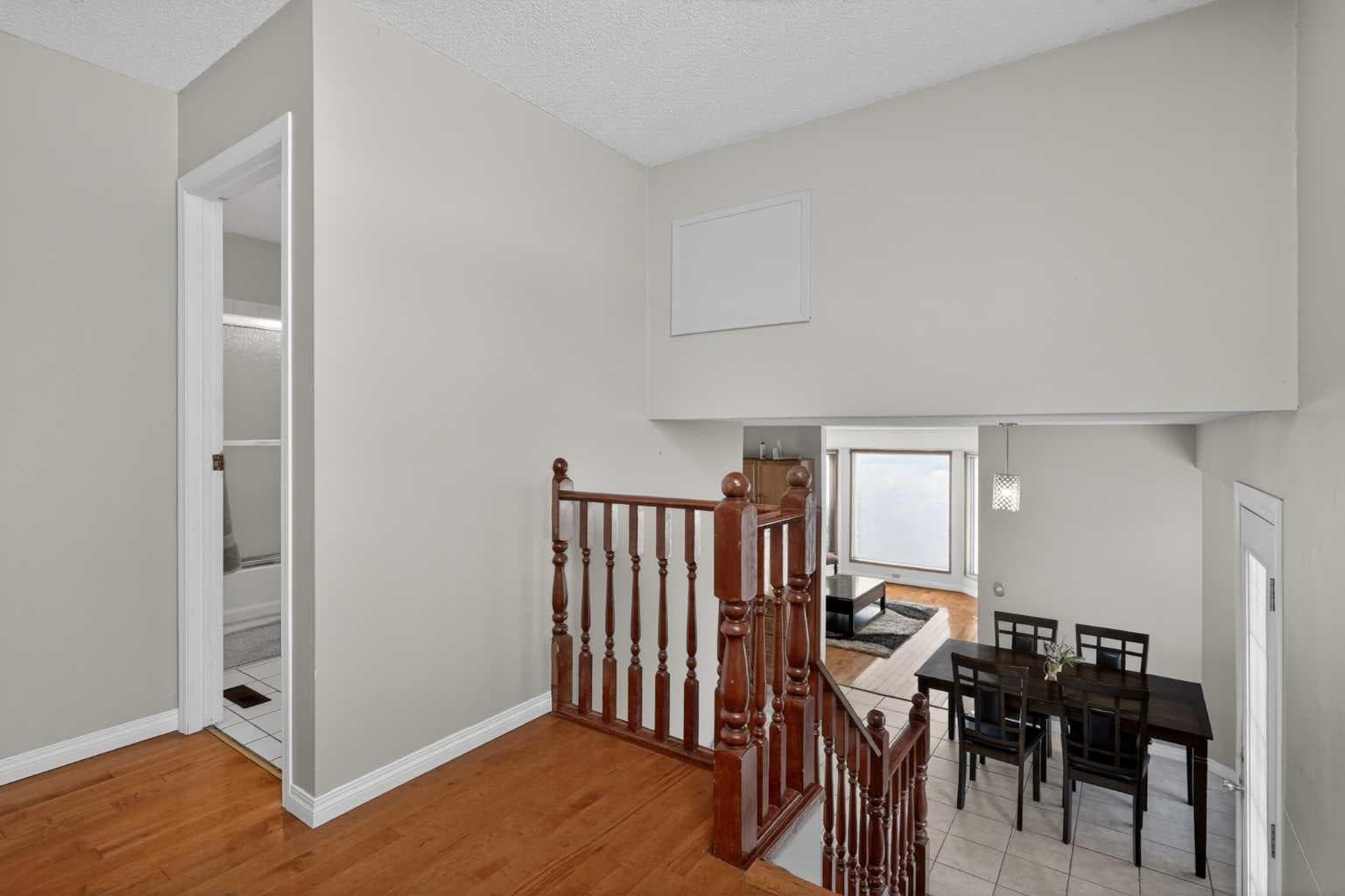 18 Martinview Crescent NE