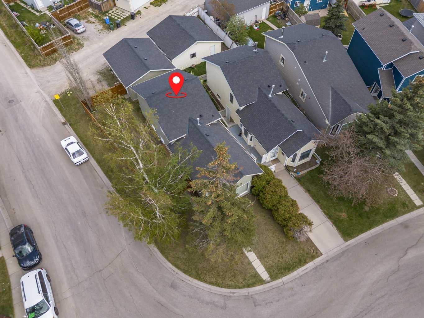 18 Martinview Crescent NE